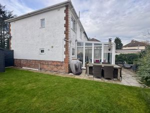 Photo 19- click for photo gallery